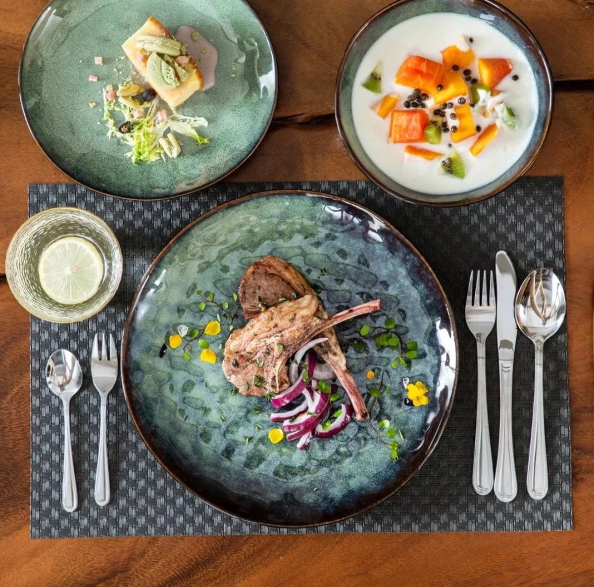 Serviesset 8 Personen - 24 Delig - Handgemaakt Keramiek - Vancasso Groen 2 Serviesset 8 Personen - 24 Delig - Handgemaakt Keramiek - Vancasso Groen - Afbeelding 2