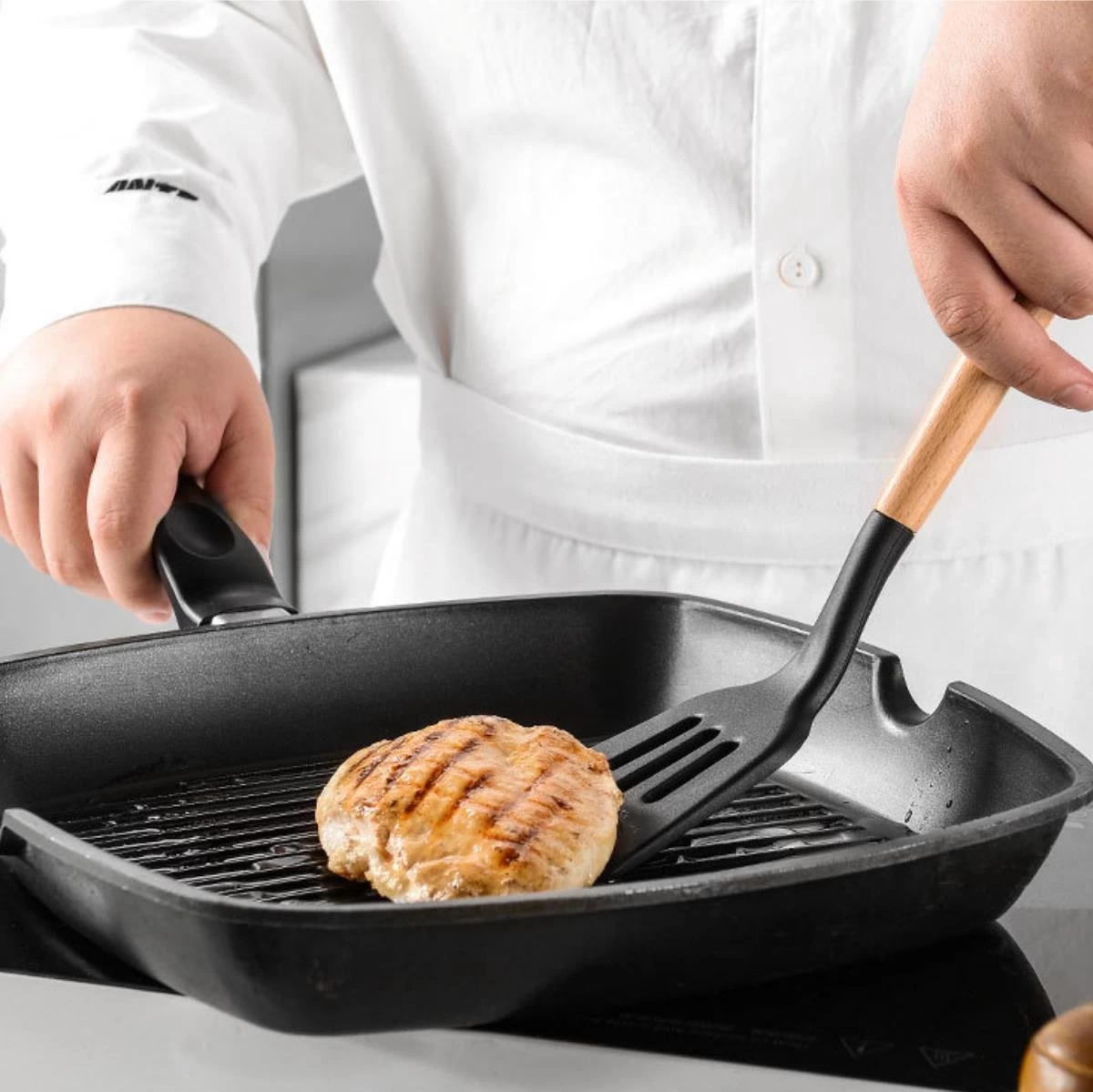 VAIVE Kookgerei Set 13-delig Met Houder - Keukengerei Set - Garde - Spatel Silicone 3 VAIVE Kookgerei Set 13-delig Met Houder - Keukengerei Set - Garde - Spatel Silicone - Afbeelding 3