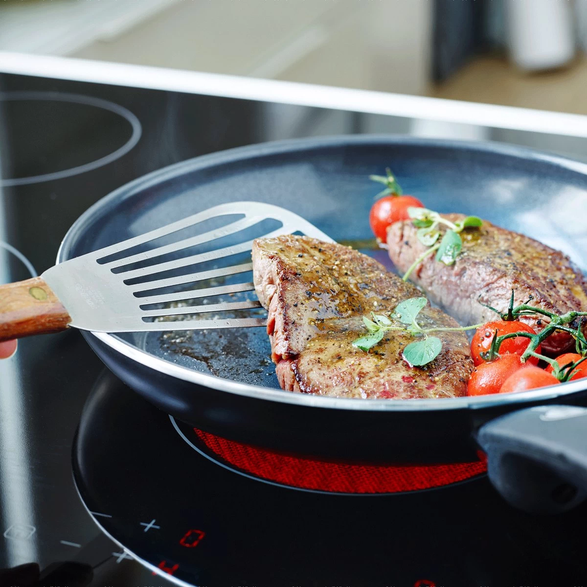 GreenPan Cambridge Keramische Koekenpan - Ø24 Cm - PFAS-vrij 14 GreenPan Cambridge Keramische Koekenpan - Ø24 Cm - PFAS-vrij - Afbeelding 14