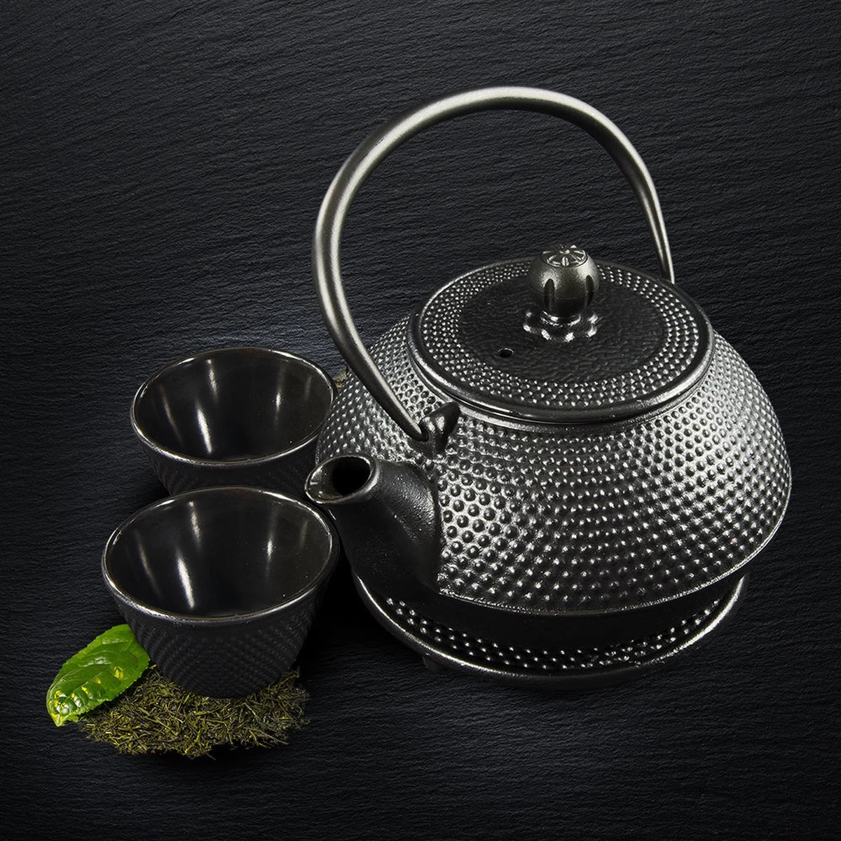 SakuraTea - Theepot Set - 4-delig - Gietijzer - Zwart - 0.8L - 2 Kopjes (100ml) 2 SakuraTea - Theepot Set - 4-delig - Gietijzer - Zwart - 0.8L - 2 Kopjes (100ml) - Afbeelding 2