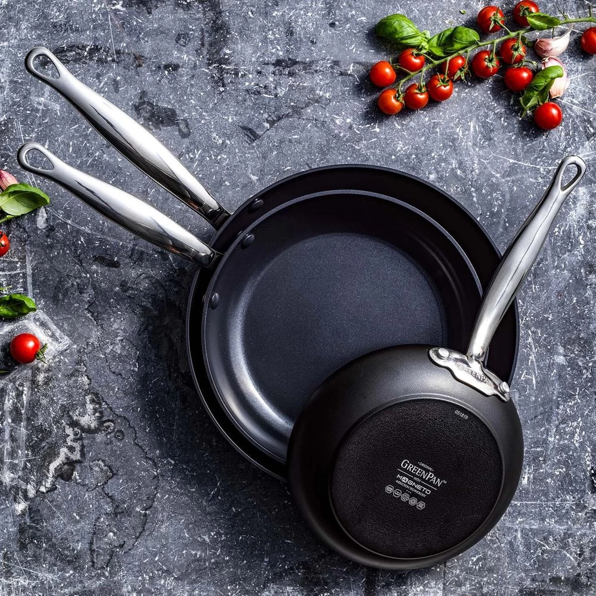 GreenPan Barcelona Infinity Pro Koekenpannenset - 3-delig - Zwart - Inductie - PFAS-vrij 2 GreenPan Barcelona Infinity Pro Koekenpannenset - 3-delig - Zwart - Inductie - PFAS-vrij - Afbeelding 2