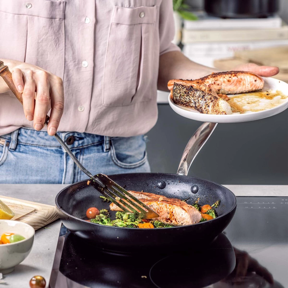 GreenPan Barcelona Infinity Pro Koekenpannenset - 3-delig - Zwart - Inductie - PFAS-vrij 8 GreenPan Barcelona Infinity Pro Koekenpannenset - 3-delig - Zwart - Inductie - PFAS-vrij - Afbeelding 8