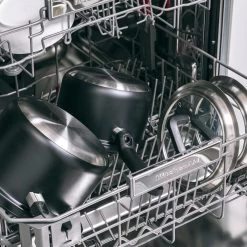 BK Flow Cool Black Glas Kookpannenset - 4-delig - Zwart - Glazen Deksel - Veilig Afgietsysteem - Inductie 11 BK Flow Cool Black Glas Kookpannenset - 4-delig - Zwart - Glazen Deksel - Veilig Afgietsysteem - Inductie -Demeyere Winkel 1200x1200 204