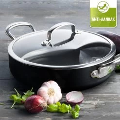 GreenPan Barcelona Infinity Pro Hapjespan Met Deksel 30cm - Zwart - Inductie - PFAS-vrij -Demeyere Winkel 1200x1200 397