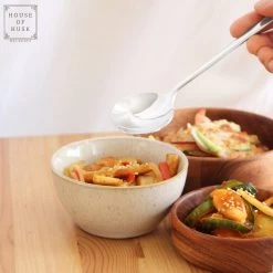 House Of Husk 1 Persoons Chopstick Lepel Set - 1 Paar Metalen Koreaanse Eetstokjes - Inclusief Eetlepel En Houder - RVS - Metaal - Eetstokjes - Koreaans - Vaatwasserbestendig - Sushi Chopsticks - Noodles - Zilver -Demeyere Winkel 1200x1200 547