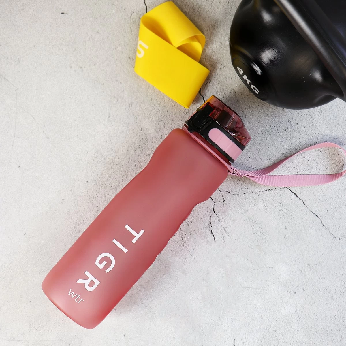 TIGR The Athlete - Drinkfles - Waterfles Met Fruit Filter - 1000ml - Groen - Met Mengbal Voor Shakes 5 TIGR The Athlete - Drinkfles - Waterfles Met Fruit Filter - 1000ml - Groen - Met Mengbal Voor Shakes - Afbeelding 5