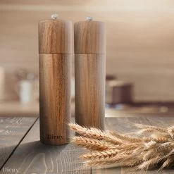Dieux® - Peper En Zoutmolen Set - Cilinder Vorm - 22CM - Zout Peper Kruiden - 2 Stuks - Acacia Hout - Instelbare Maalgraad - Duurzaam - Luxe Kwaliteit - Hervulbaar - Pepermolen - Zoutmolen - BBQ Accesoires - Pasen 11 Dieux® - Peper En Zoutmolen Set - Cilinder Vorm - 22CM - Zout Peper Kruiden - 2 Stuks - Acacia Hout - Instelbare Maalgraad - Duurzaam - Luxe Kwaliteit - Hervulbaar - Pepermolen - Zoutmolen - BBQ Accesoires - Pasen -Demeyere Winkel 1200x1200 782