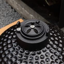 BluMill Kamado BBQ Egg - Kamado 13 Inch - Incl. Vlees Thermometer - Houtskoolbarbecues - Zwart - Ø 27cm 22 BluMill Kamado BBQ Egg - Kamado 13 Inch - Incl. Vlees Thermometer - Houtskoolbarbecues - Zwart - Ø 27cm -Demeyere Winkel 1200x1200 989