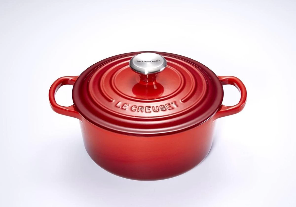 Le Creuset Signature Braadpan - 4,2 L - 24 Cm - Kersenrood 9 Le Creuset Signature Braadpan - 4,2 L - 24 Cm - Kersenrood - Afbeelding 9