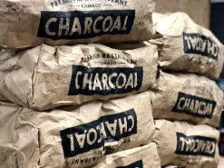 Smokin’ Flavours Gamhar Restaurant Houtskool 10 KG (Zuid Afrika) 6 Smokin’ Flavours Gamhar Restaurant Houtskool 10 KG (Zuid Afrika) -Demeyere Winkel 1200x900 65