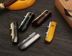 Cohiba® Sigarenaansteker - Sigarenboor - Sigaren - Sigaar - Cohiba Aansteker - Sigarenboor - Sigaren Accessoires - Sigarenknipper - Sigaar Aansteker - Cohiba - Incl. Luxe Geschenkdoos - Zwart 11 Cohiba® Sigarenaansteker - Sigarenboor - Sigaren - Sigaar - Cohiba Aansteker - Sigarenboor - Sigaren Accessoires - Sigarenknipper - Sigaar Aansteker - Cohiba - Incl. Luxe Geschenkdoos - Zwart -Demeyere Winkel 1200x934