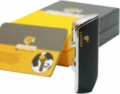 Cohiba® Sigarenaansteker - Sigarenboor - Sigaren - Sigaar - Cohiba Aansteker - Sigarenboor - Sigaren Accessoires - Sigarenknipper - Sigaar Aansteker - Cohiba - Incl. Luxe Geschenkdoos - Zwart 8 Cohiba® Sigarenaansteker - Sigarenboor - Sigaren - Sigaar - Cohiba Aansteker - Sigarenboor - Sigaren Accessoires - Sigarenknipper - Sigaar Aansteker - Cohiba - Incl. Luxe Geschenkdoos - Zwart -Demeyere Winkel 1200x937 1