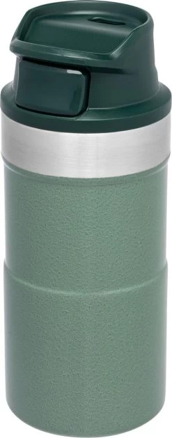 Stanley The Trigger-Action Travel Mug 0,25L - Thermosfles - Hammertone Green 15 Stanley The Trigger-Action Travel Mug 0,25L - Thermosfles - Hammertone Green -Demeyere Winkel 471x1200